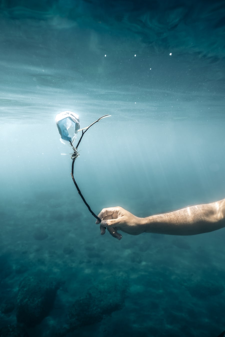 Foto ganadora Ocean Power Watersports Photography Awards 2021 categoría especial Fundación Water Sports Plastic Free «Deportes de agua y sostenibilidad del medio marino» Fotógrafa: Ainhoa Muñoz (España)